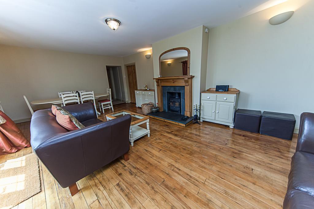 Bed and Breakfast Stoodleigh Court Coach House Tiverton  Exterior foto