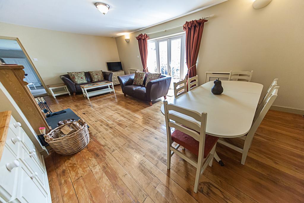 Bed and Breakfast Stoodleigh Court Coach House Tiverton  Exterior foto